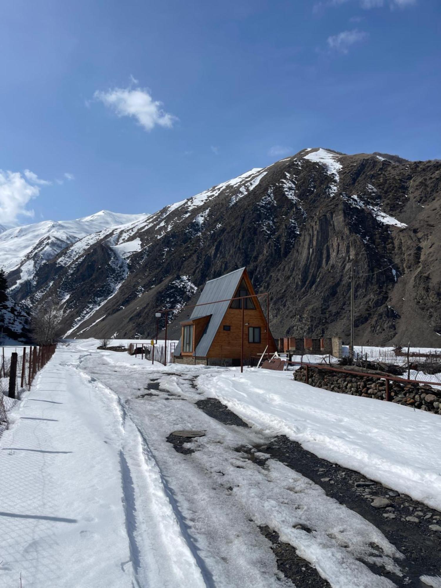 Villa Take A Break Kazbegi Exterior foto