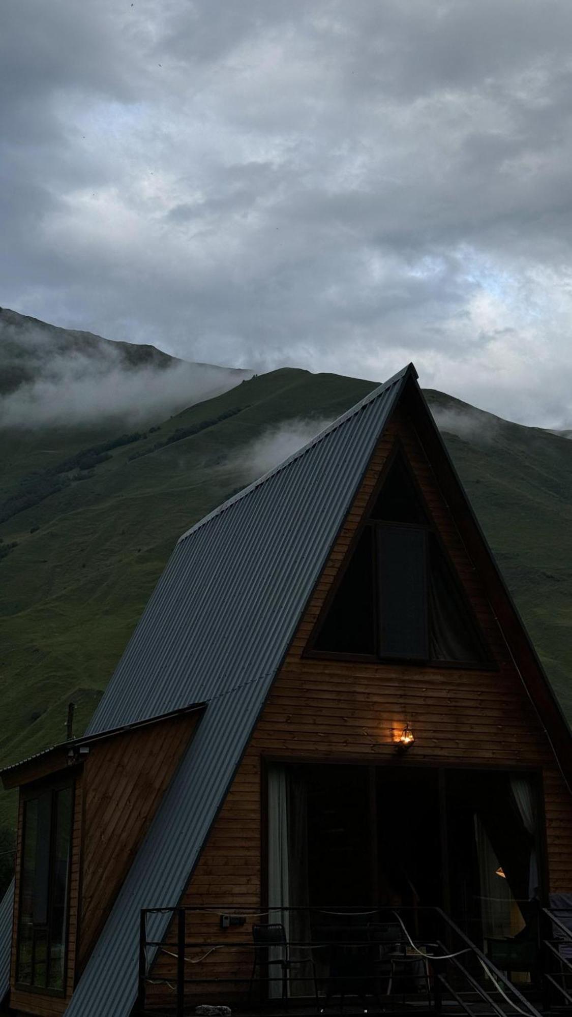 Villa Take A Break Kazbegi Exterior foto